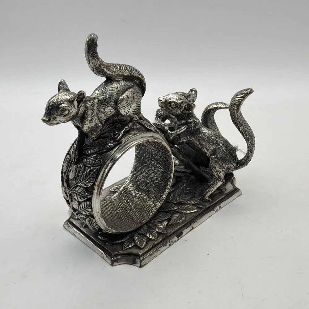 Franklin Mint Animals At Play Napkin Ring Silver Plate Squirrels Vintage 1977